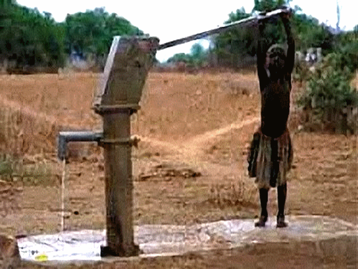 water_pollution_sustainable_development_potable_trinkwasser_africa_india_bengladesh_desert_drought_scheresse